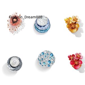 bijoux Designer Button Blauwe hijab Broche pin Vrouwen designer aangepaste korea sjaal magneet broche magneet