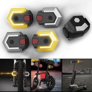 Lumière de vélo LED vélo télécommande sans fil clignotant klaxon feu arrière lampe d'avertissement étanche accessoires de cyclisme en plein air 240113