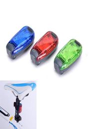 Lights de vélo 3 Clip lumineux LED ON POUR RUNE LAMPLE DE LAMBRE ARRIÈRE À BICYLE