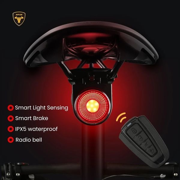 Luces de bicicleta Antusi A8 Auto Frake Taillight Bloque de alarma Antitheff Sense Smart Sense Bicycle Trasero trasero Lámpara de campana inalámbrica impermeable 230815
