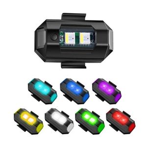 Lumières de vélo Feu arrière clignotant de vélo 7 couleurs, modèle de lumière d'avion de drone de vélo, télécommande de voiture, feu d'avertissement arrière, chargement USB 231027