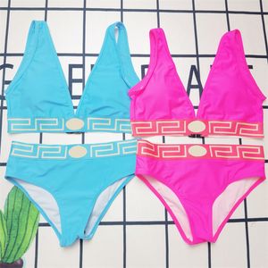 Bikini Designer Swimsuits Mesdames Summer Summer One-Piece Sweet Triangle Strap Sexe Beachwear Sets Fashion Swimse Suise Two-Piece Set