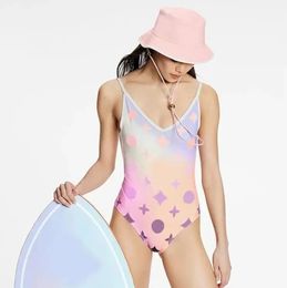 Bikini-ontwerpers vrouwen klassieke brief afdrukken uit één stuk zwempakken strand sexy dames mode zwempak tweedelige set