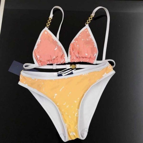 Bikini Moda Sexy Traje de baño para mujer Traje de baño vendedor caliente Envío gratis Chothing Diseñador de alta calidad Ropa interior deportiva Playa Dos conjuntos de una pieza Surfing Women Cloth