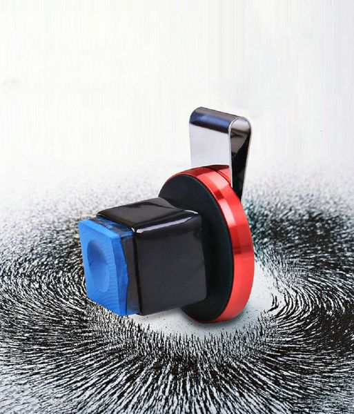 Accessoires de billard Super magnétique billard Snooker craie Innovation Portable clip de fixation couleur aléatoire 230901