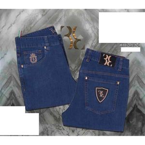 Miljardair jeans dunne mannen lente zomerstijl katoencomfort hoge kwaliteit zachte jeans 210723