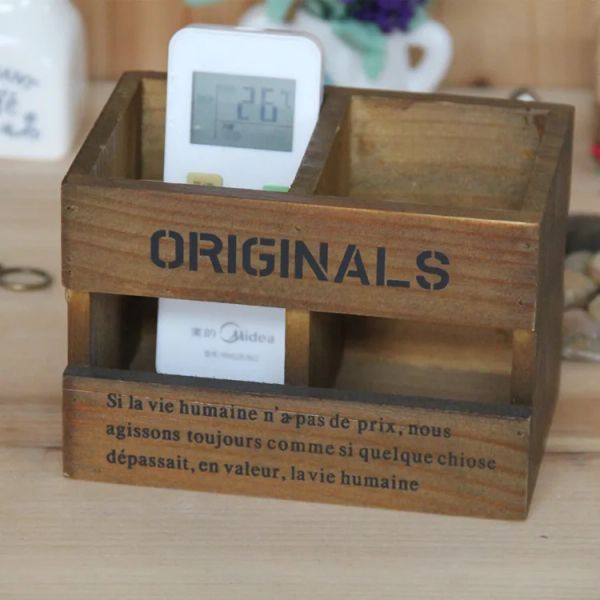 Boîtes à télécommande multifonctionnelle Boîte de rangement en bois Boîte en bois Vintage Wood Stramis Bureau Holder 16,5 * 10,5 * 11,3 cm