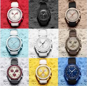 Bioceramic lunar Strap Planet Planet Moon Watch Full Full Full Quarz Cronograph Moving Watches Impermeable de cuero luminoso de cuero con relojes de caja77 SZ1s