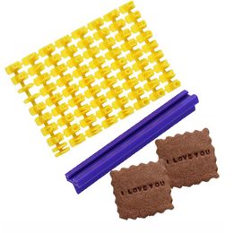 Biscuits Cuisson Impression Alphabet Moule Coupe-Biscuits Mot Presse Timbre Moule De Cuisson Gâteau Curling Gaufrage Moule Cookie OUTILS DE BRICOLAGE