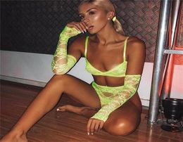 BKLD Mesh 2 pièces sets vêtements d'été pour femmes Sexy Bra Crop Top et Shorts en dentelle Neon Two Piece See Through Club Tenues T209329106