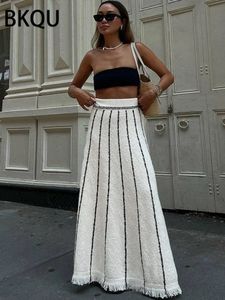 BKQU automne tricoté jupe longue femmes élégant rayé taille haute gland Maxi jupes Streetwear ample tout-Match jupes femme 240111
