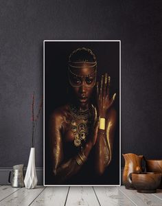 Mujer africana desnuda en negro y dorado con collar, pintura en lienzo, carteles e impresión de imágenes artísticas de pared escandinavas para sala de estar 6903830