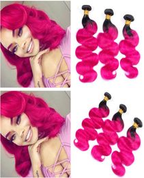 Paquetes de tejido de cabello humano peruano de Ombre negro y rosa Onda del cuerpo 1B Extensiones de trama de cabello humano virgen de Ombre rosa 3 piezas Lot1296002