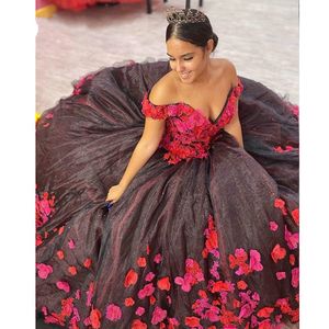 Robes de Quinceanera mexicaines noires et rouges 2021 Fleurs faites à la main Applique de l'épaule à lacets Organza Robe de soirée formelle de bal
