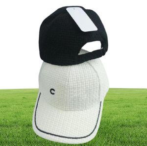 Créateur de casquette de baseball noir et blanc décontracté unisexe couple chapeau luxueux mode femme hommes casquette chapeaux ajustés femmes beanie d2109297460190