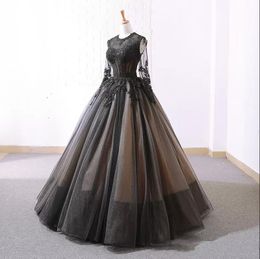 Robe de bal noire robes de mariée gothiques 2023 avec manches longues en dentelle Appliques Tulle longueur de plancher Vintage robes de mariée gonflées