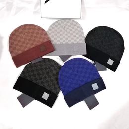 Zwarte beanie ontwerper beanie hoeden warme winter hoed kerstcadeau hoeden warme motorkap hoed emmer hoed cap gebreide hoed veerschedels caps 5 kleuren