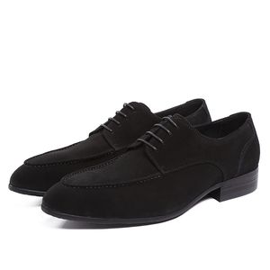 Negro Marrón Rojo Negocios Zapatos de cuero casuales Hombres Punta estrecha Ropa formal Archivo Oxfords Buena calidad con caja