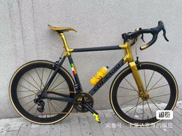 Zwart C68 full carbon race racefietsframe topkwaliteit nieuwste cuper light carbon fietsframes aangepaste verf carbon gemaakt in China fietsframeset
