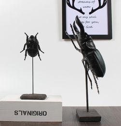 Zwart Creatieve Hars Beetle Standbeeld Home Decor Crafts Room Decoration Objects Simulatie Kevers Beeldje Vintage Office Ornament