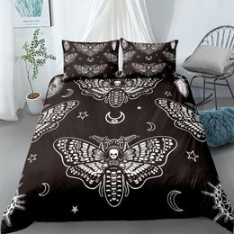 Juego de ropa de cama Black Death Moth, juego de edredón de calavera gótica, ropa de cama de mariposa, 2/3 uds, Textiles para el hogar de lujo con estrellas y Luna