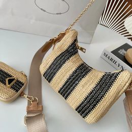 Black Designer Sac triangle Paille Raffias Weave Sac de plage Bagure Femme acheteur Luxury Handbag Week-end Travel Woven Duffle Sacs Mens Crossbody Crochet Crochet 260