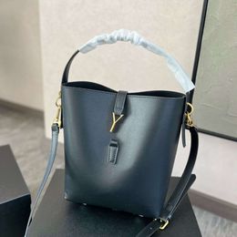 Sac à main de créateur noir fourre-tout LE 5A7 cuir femmes mode Shopping seau sac de luxe grande capacité sac à bandoulière sac à bandoulière sac à main cadeau de vacances