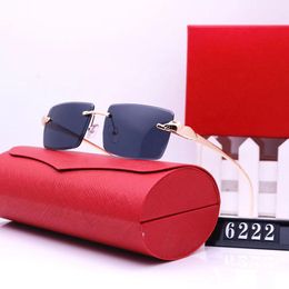 Schwarze Designer-Sonnenbrille für Männer und Frauen, Sommerstil, Anti-Ultraviolett, Vintage-Retro-Brille, quadratische Platte, rahmenlose Mode-Brille mit zufälligen Box-Lünetten