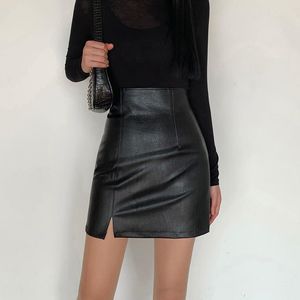 Noir Faux cuir taille haute Y2k femmes Mini jupe femme Harajuku court femme Split Sexy Pu crayon jupes dame à la mode 210415
