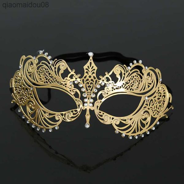 Noir Or Crâne Métal Masque Halloween Strass Demi Visage Mascarade Vénitienne Hommes Blanc Femmes Parti Masque Halloween Props L230704