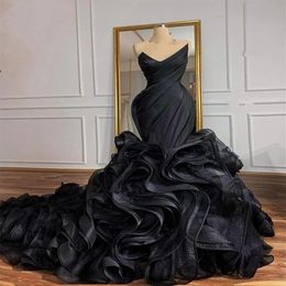 Vestidos de novia de sirena gótica negra 2022 Tren de la catedral Organza con cordones Corsé Princesa Ruffles Falda Tallas grandes Vestidos de novia 297d