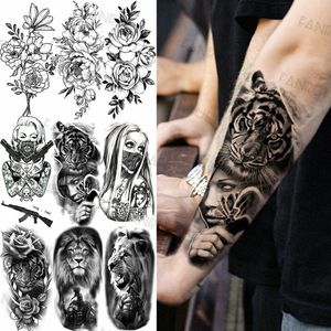 Pistolet noir tatouages autocollant pour hommes femmes bras Art tatouages temporaires réaliste fausse fleur Lion tigre Tatoos décalcomanie Cool guerrier bricolage