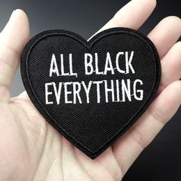 Taille du cœur noir : patch 7,5 x 7,9 cm pour vêtements brodés à coudre, badge en tissu mignon, accessoires pour vêtements de bricolage.