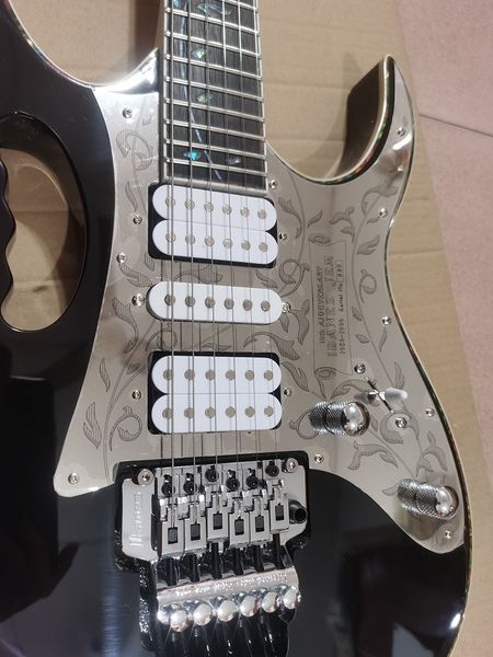 Guitare électrique noire de haute qualité, modèle commémoratif, plaque de fer, tête de guitare, reliure de la barre de guitare, en stock,