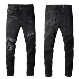 Jeans pour hommes jeans noirs avec pantalon rock revial broderie quilting déchiré pantalon de mode de marque célèbre pantalon long droit taille moyenne