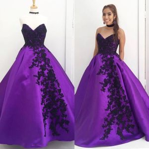 Zwarte kant Appliques Purple Prom Dresses lange formele jurk lieverd mouwloze vloerlengte a-line satijnen avondjurken feest slijtage 2329