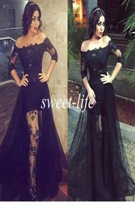 Black en dentelle Robes de bal hors de l'épaule High Low Voir à travers avec des manches Tulle 2019 Robes de soirée sexy Robes de célébrités 4765269