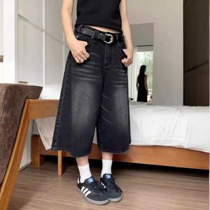 Black Loose Bails Shorts en jeans et femmes Capris High Wide jambe large avec un sens de conception