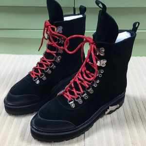 Bottes de créateurs de luxe noires à semelles épaisses et bout pointu à lacets chaussures d'alpinisme décontractées bottes de moto de style de rue en cuir pour femmes