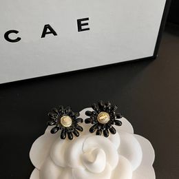 Zwarte luxe bloem prachtige oorbel familie- en meisjesgeschenken liefde oorbellen ontwerper luxe merk sieraden stud kerst klassieke logo oorbel