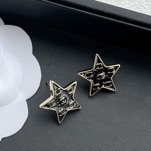 Noir luxe étoile boucle d'oreille Boutique Style charme oreille Stud haute qualité amour cadeau bijoux boucle d'oreille boîte emballage femmes boucles d'oreilles