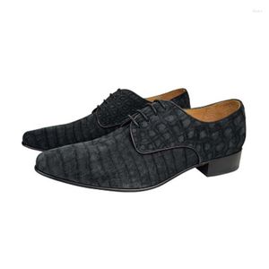 Hommes noirs yulonggongwu robe britannique chaussures formelles commerciales mâle crocodile cuir givré