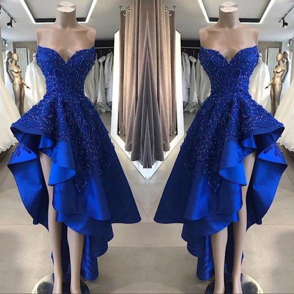 Vintage bleu Royal court haut bas robes de bal une ligne perlée Appliques chérie asymétrique longue robes de soirée