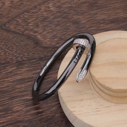 Zwarte nagel diamantarmband 18K GOUDGEPLATE Bangle armbanden voor vrouwelijke mannen Snake Infinity Luxe Designer Sieraden Mode feestje Bruiloft Geschenken Verjaardagspaar