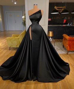 Zwarte nek strapless prom jurk moderne vloer-lengte mouwloze cocktail avondjurken feestjurk sprankelend Vestidos de novia yd