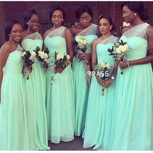 Black Nigerian African Girls A Line Mme Chiffon Cheap Bridesmaid Robes One épaule Pleas Mariage Party Robes Maid of Honor robe