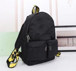 Sac à dos en nylon noir avec bandoulière jaune sac à dos hommes et femmes étanche sac de transport sac d'ordinateur