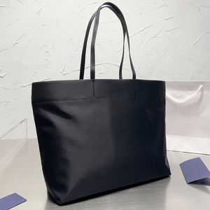 Sac à main en nylon noir Sac fourre-tout pour femmes Sac de créateurs de luxe Haute capacité Dames Shopping décontracté