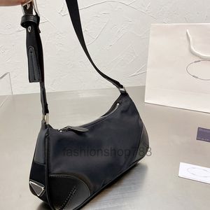 Zwart p nylon tas onderarm tas Italië Milano merk schoudertassen waterdicht materiaal patchwork crossbody handtassen vrouw winkelen portemonnee