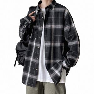 Chemise à carreaux noirs Vêtements pour hommes 2024 Fi Harajuku Homme Chemise à carreaux Vintage Vêtements 3XL Printemps Nouveautés N4Jr #